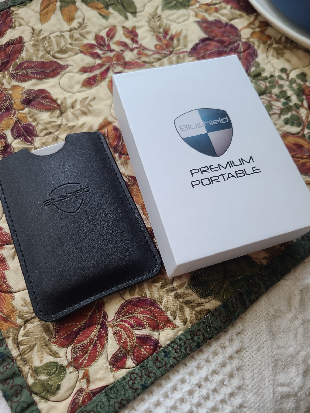 Blushield Premium Portable Series EMF Protection Device 🇨🇦 Used Great Shape!