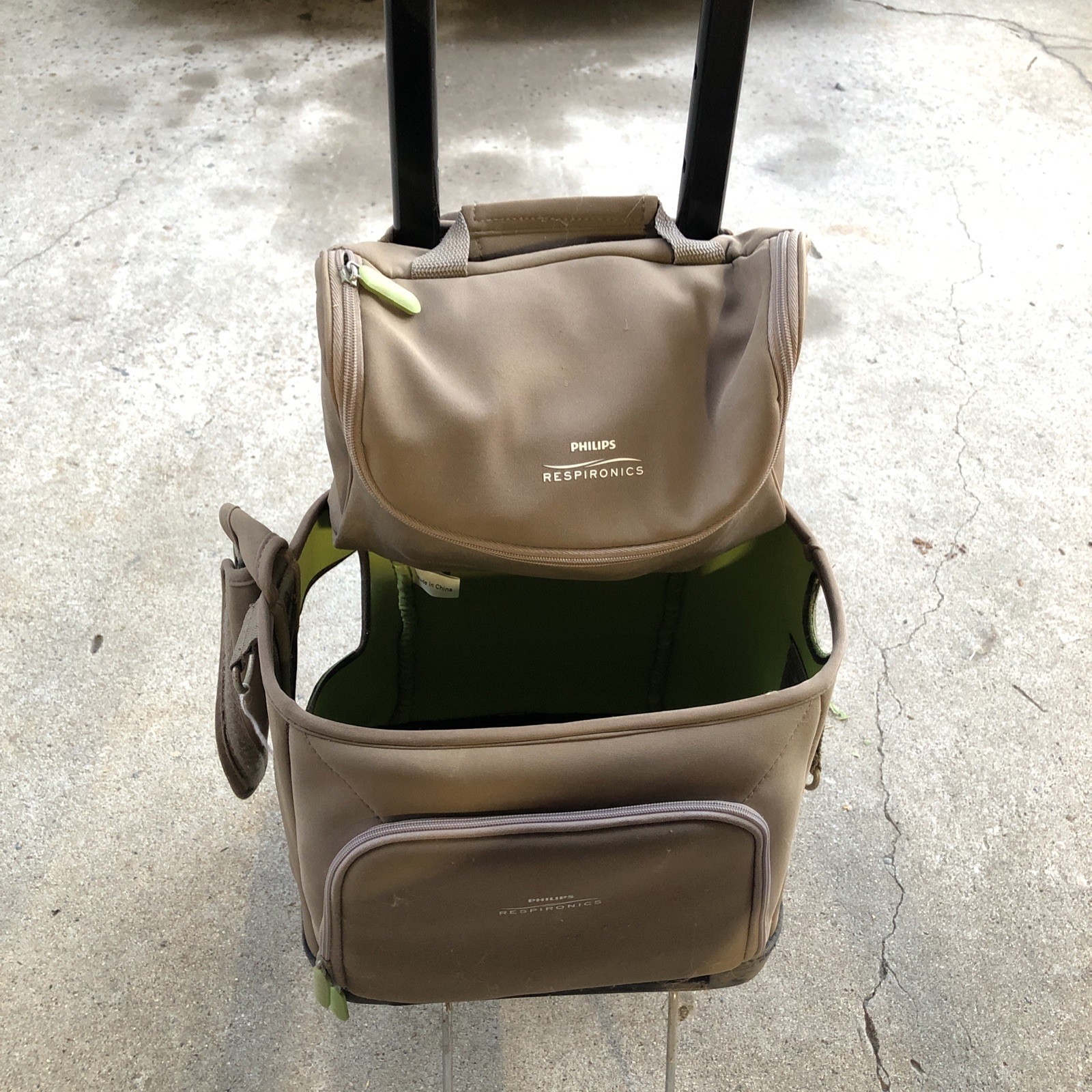 Philips Respironics SimplyGo Case & rolling Cart ONLY Simply Go Folding
