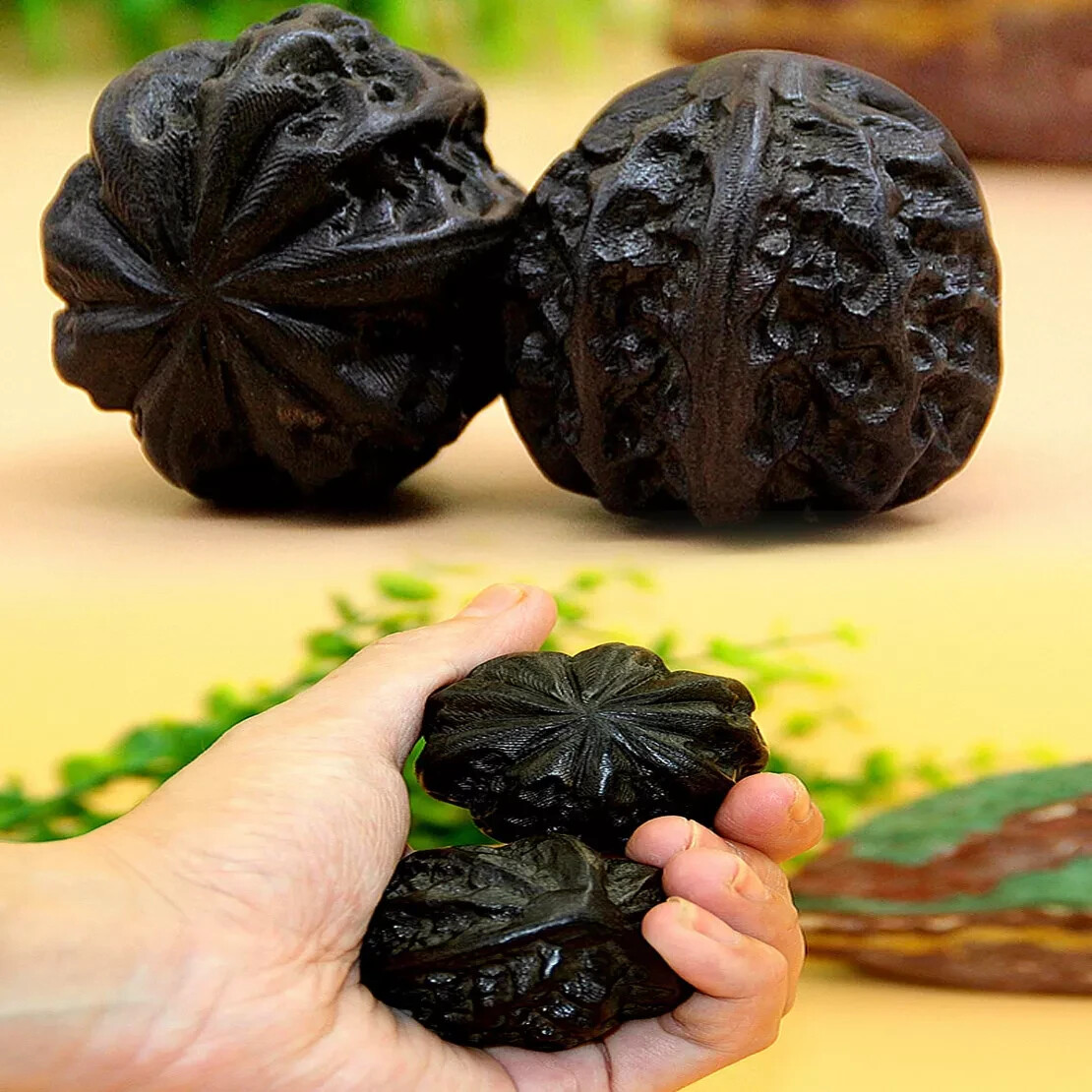 2x 46mm Natural Wood Baoding Balls Health Exercise Stress Relaxation Therapy