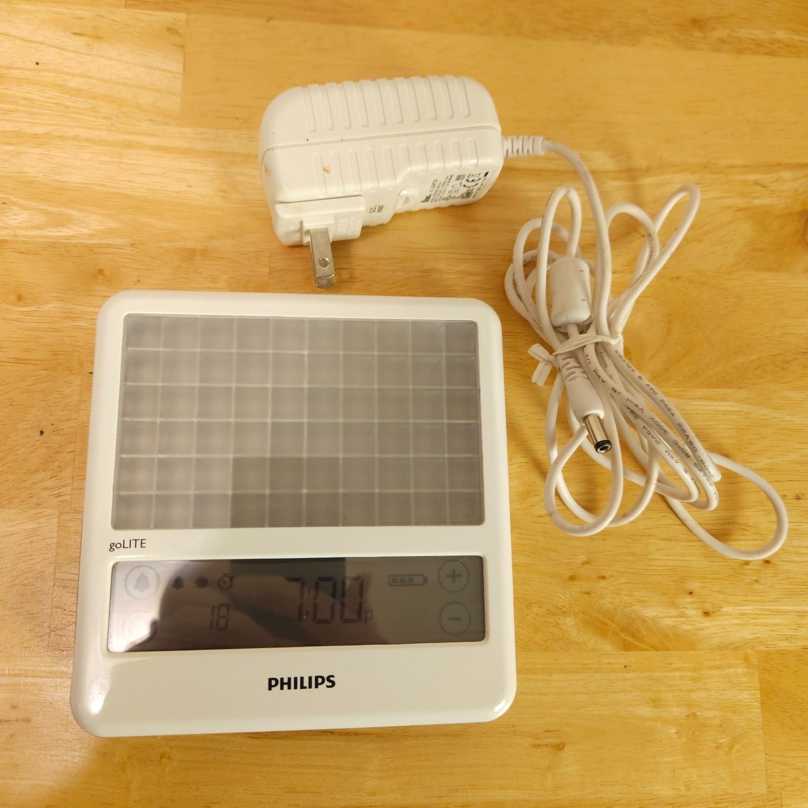 Philips GoLITE BLU HF3331 Light Therapy Health Lamp White with Timer Tested