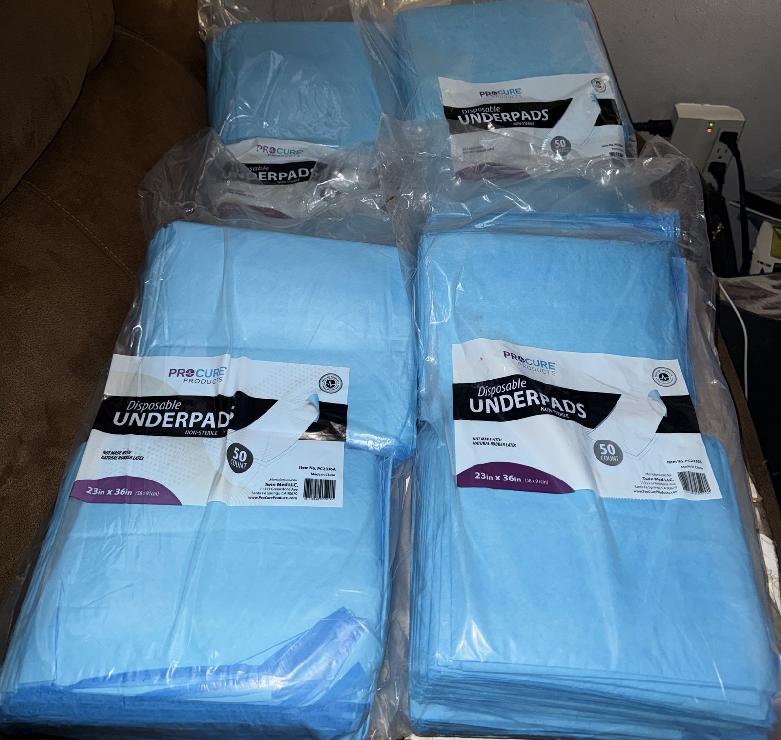 PROCURE Products Disposable Underpads 4 Packs 23 X 36 In 50 Ct Blue Non-Sterile