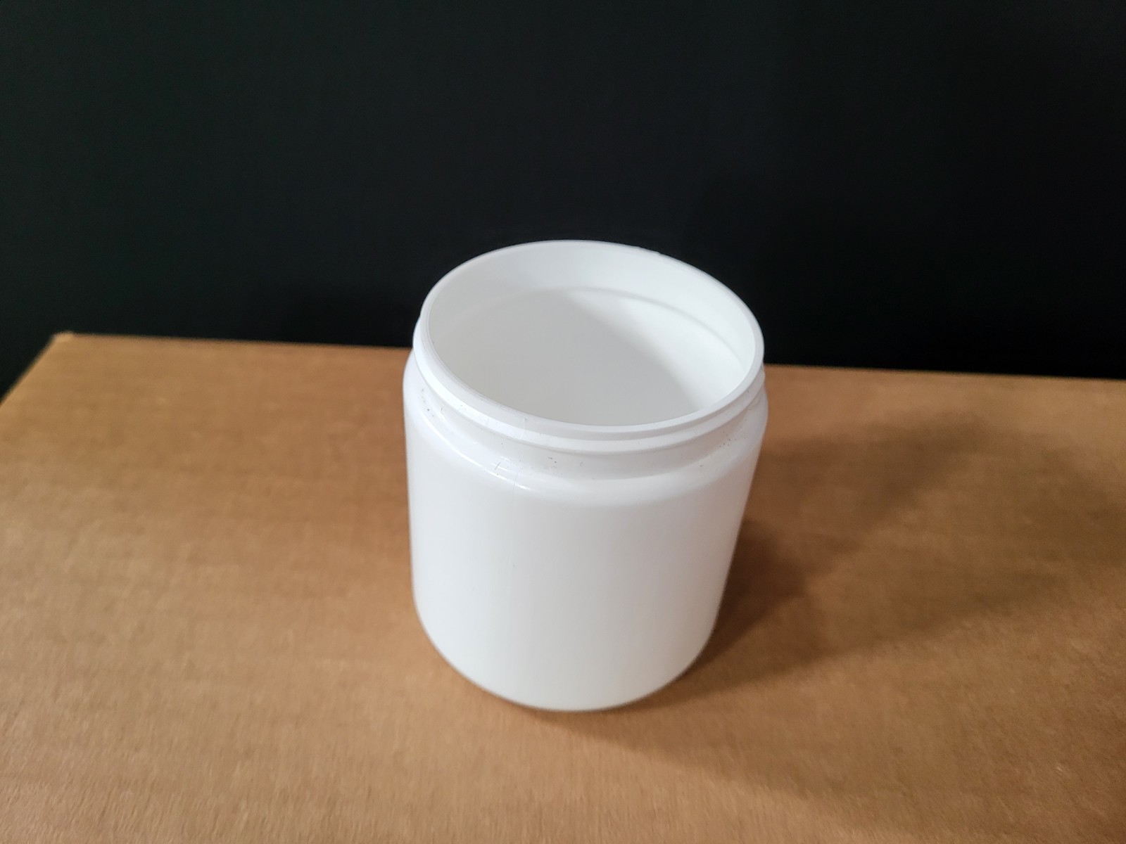 280; 8 oz White CRC Compatible Jar PET 22G 70-400; 280 in box.