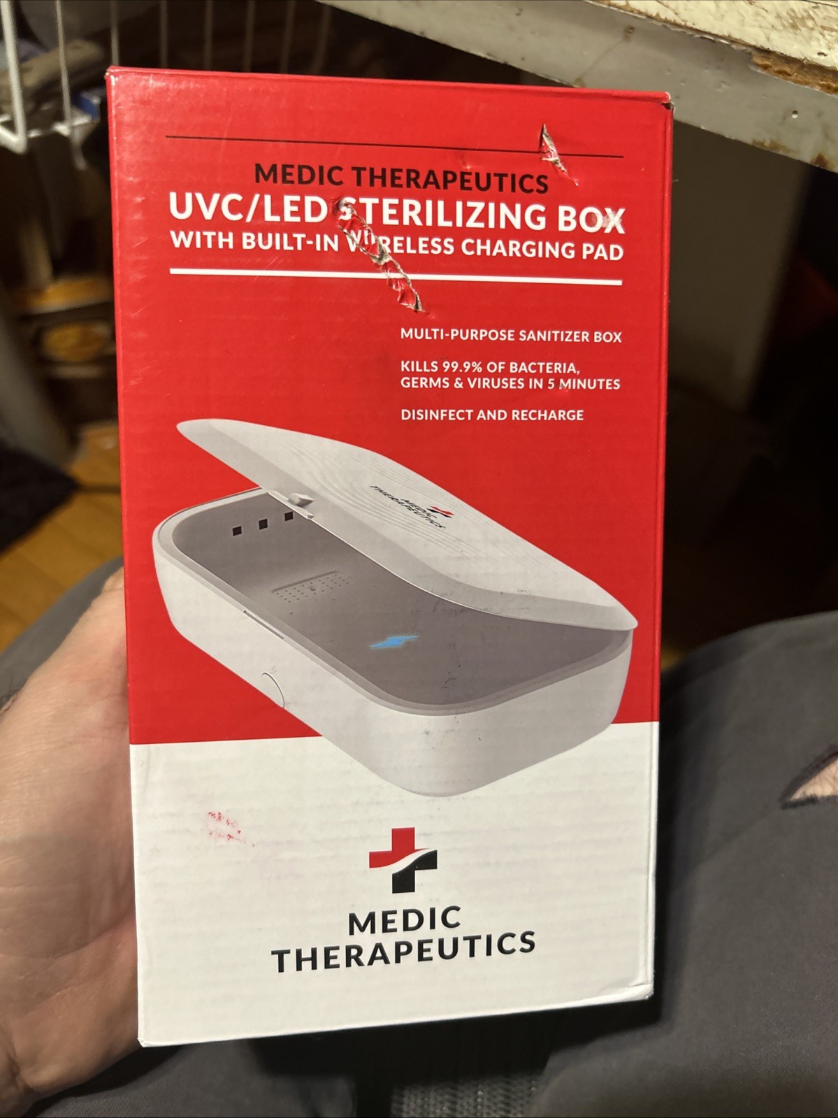 Medic Therapeutics UVC/LED Sterilizing Box with Built-In Wireless Charging Pad