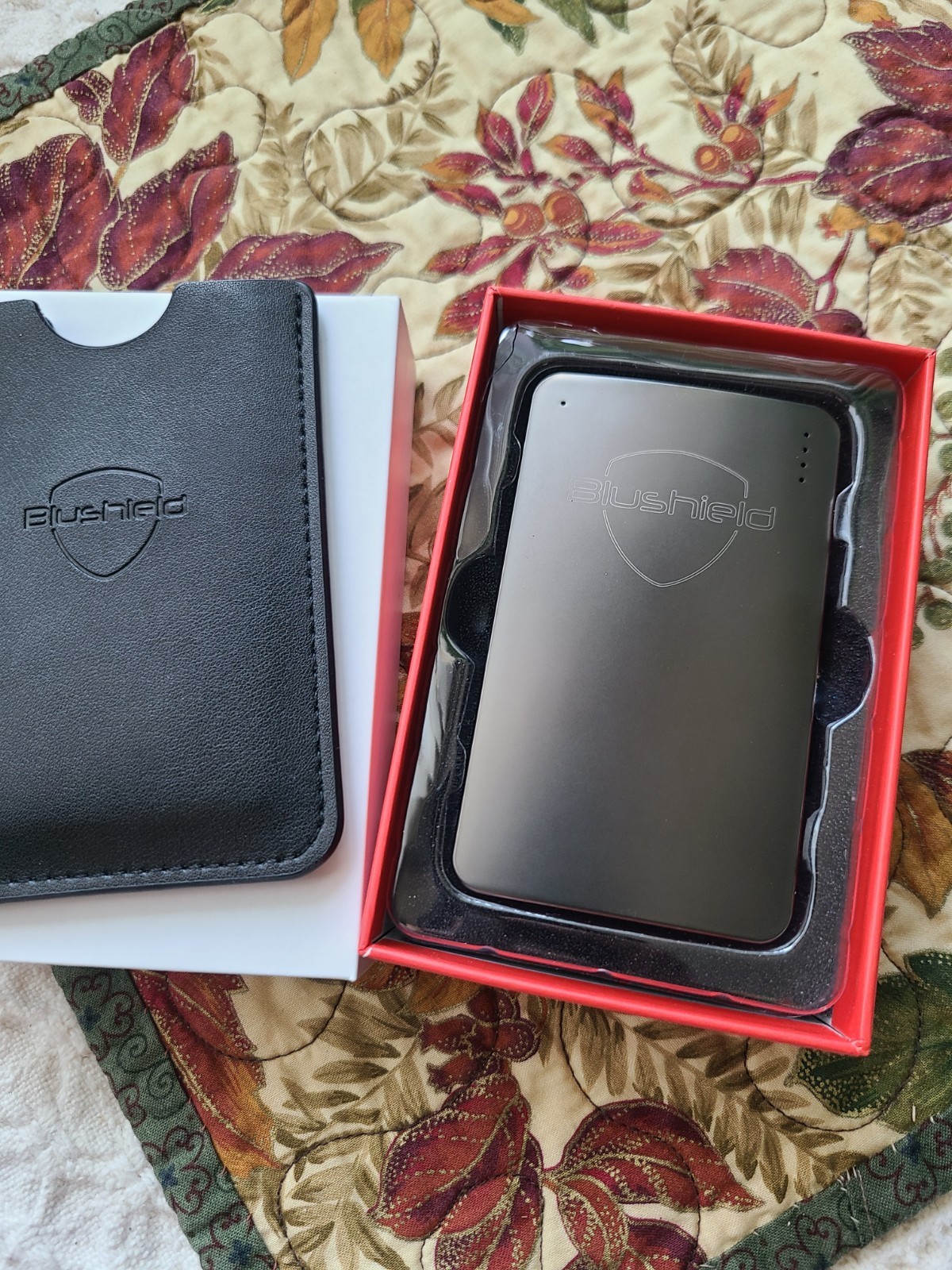 Blushield Premium Portable Series EMF Protection Device 🇨🇦 Used Great Shape!