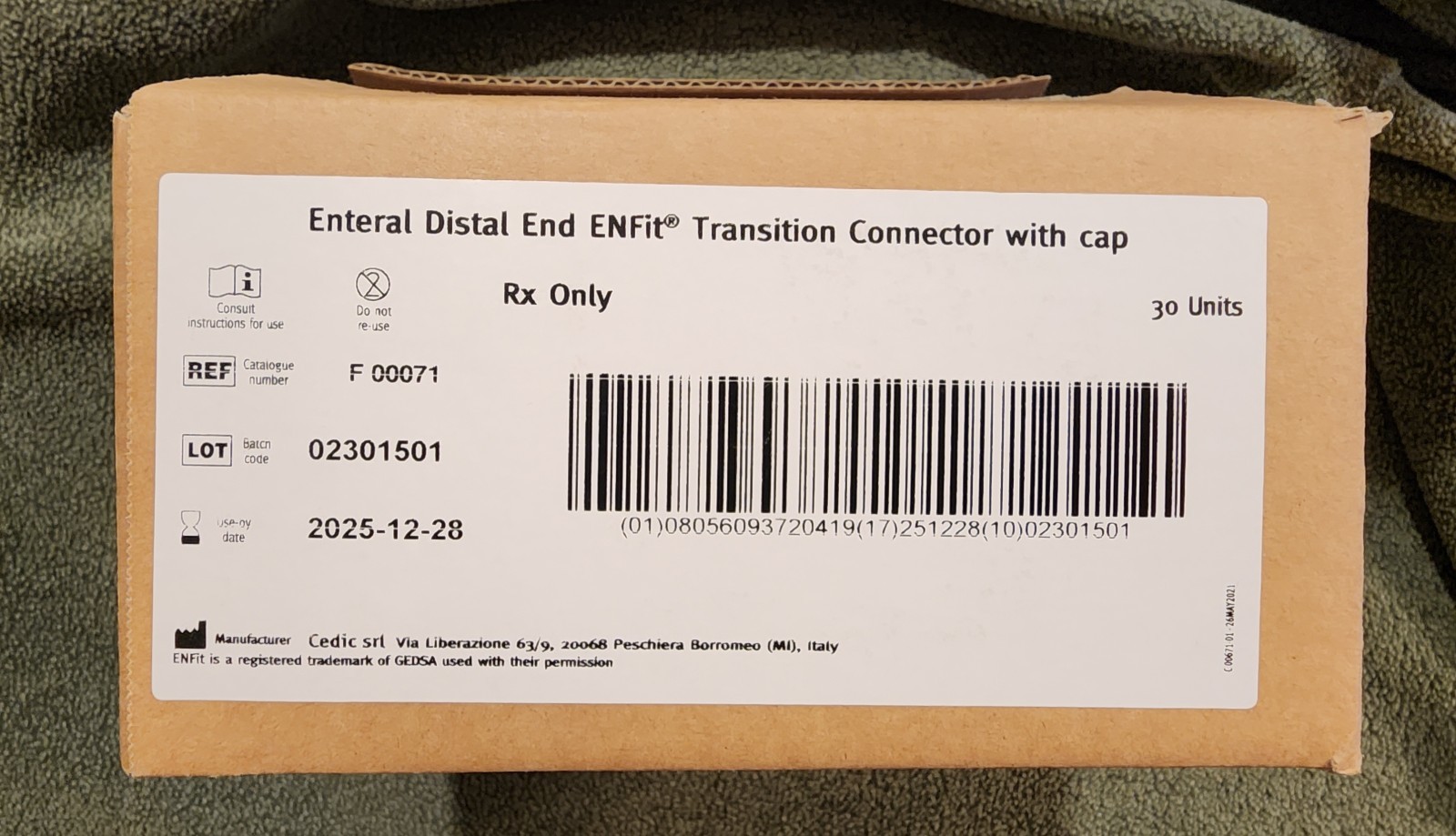 Enteral Distal End ENFit Transition Connector with Cap. NIB 10×3-pack 30 Total.