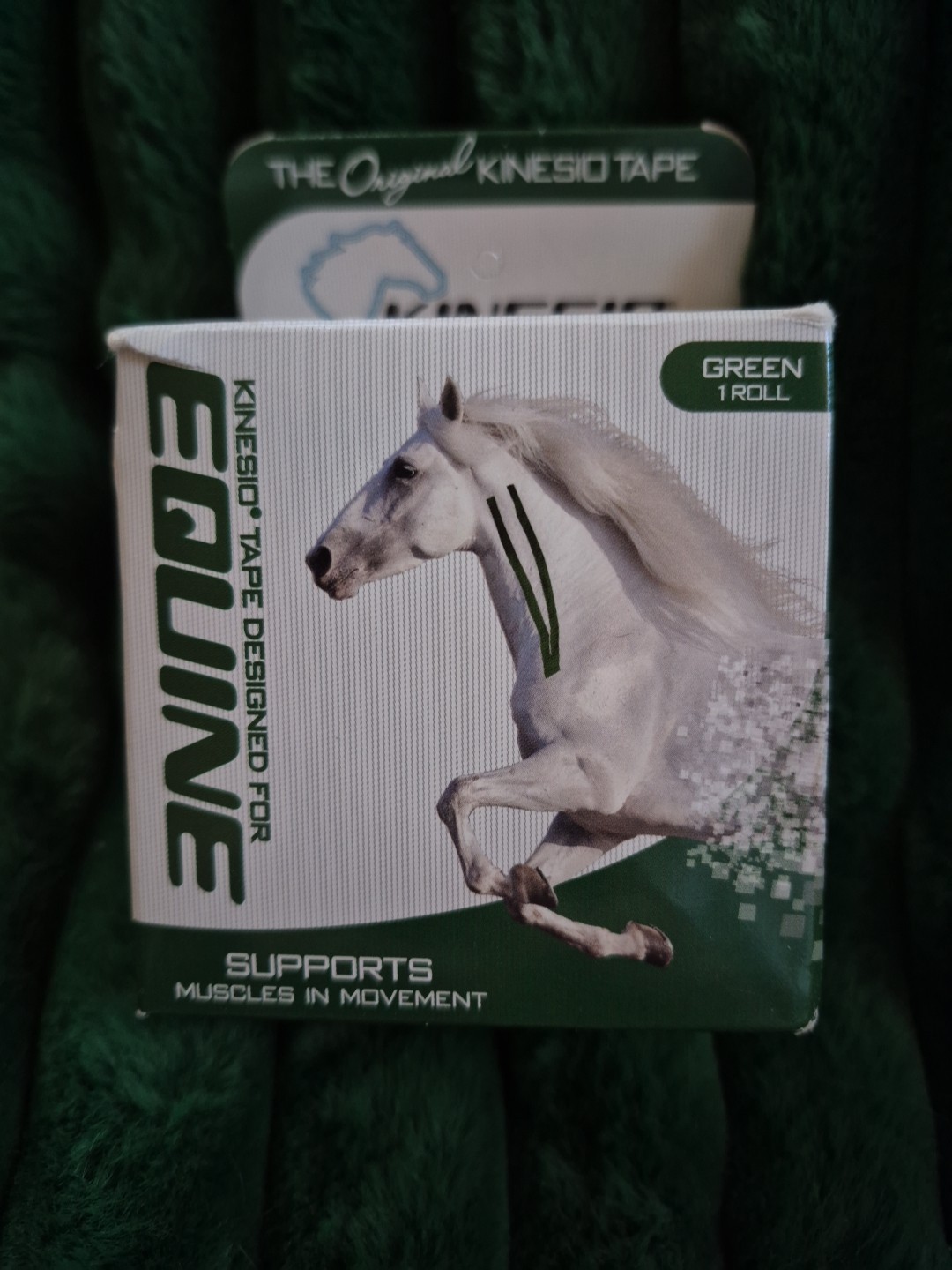 Kinesio Equine Kinesiology Tape for Horses: 2 in. x 16.5 ft. (Green)