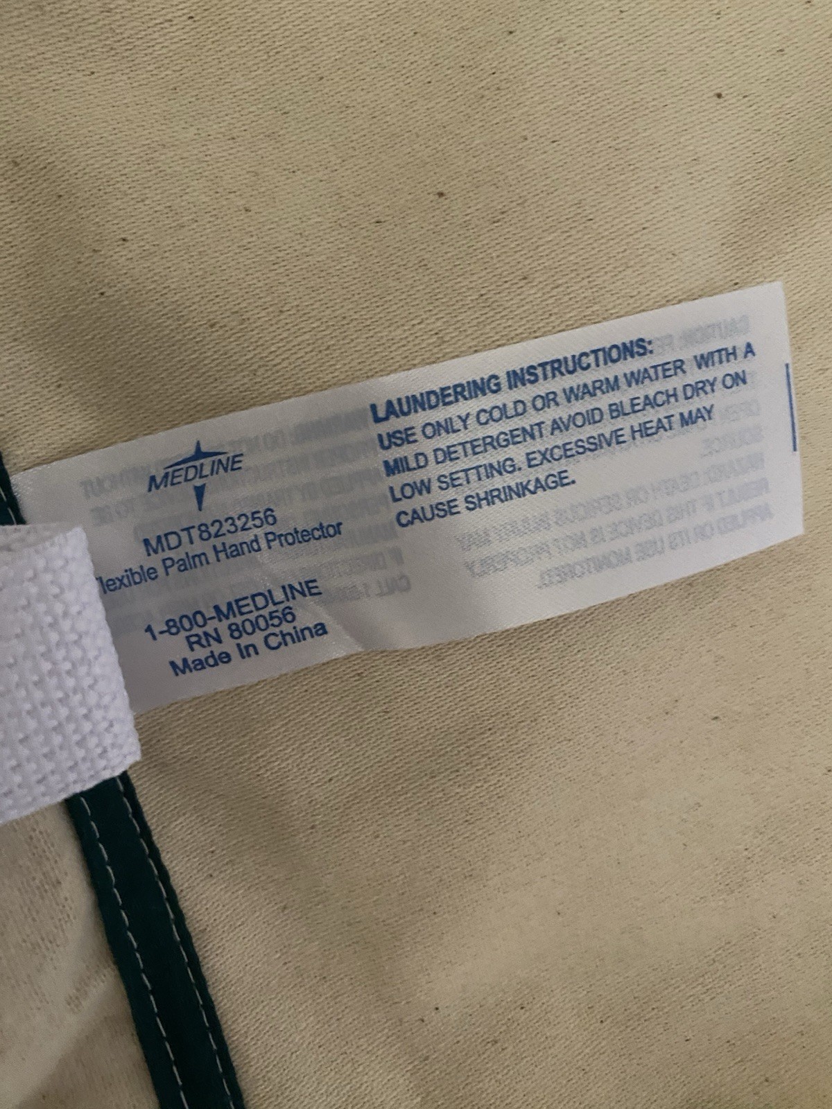 MedLine Hand Protector Mitt Restraints