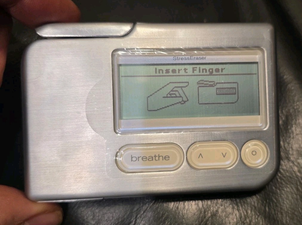 StressEraser electronic digital device Helicor SE1 relaxation breathing training