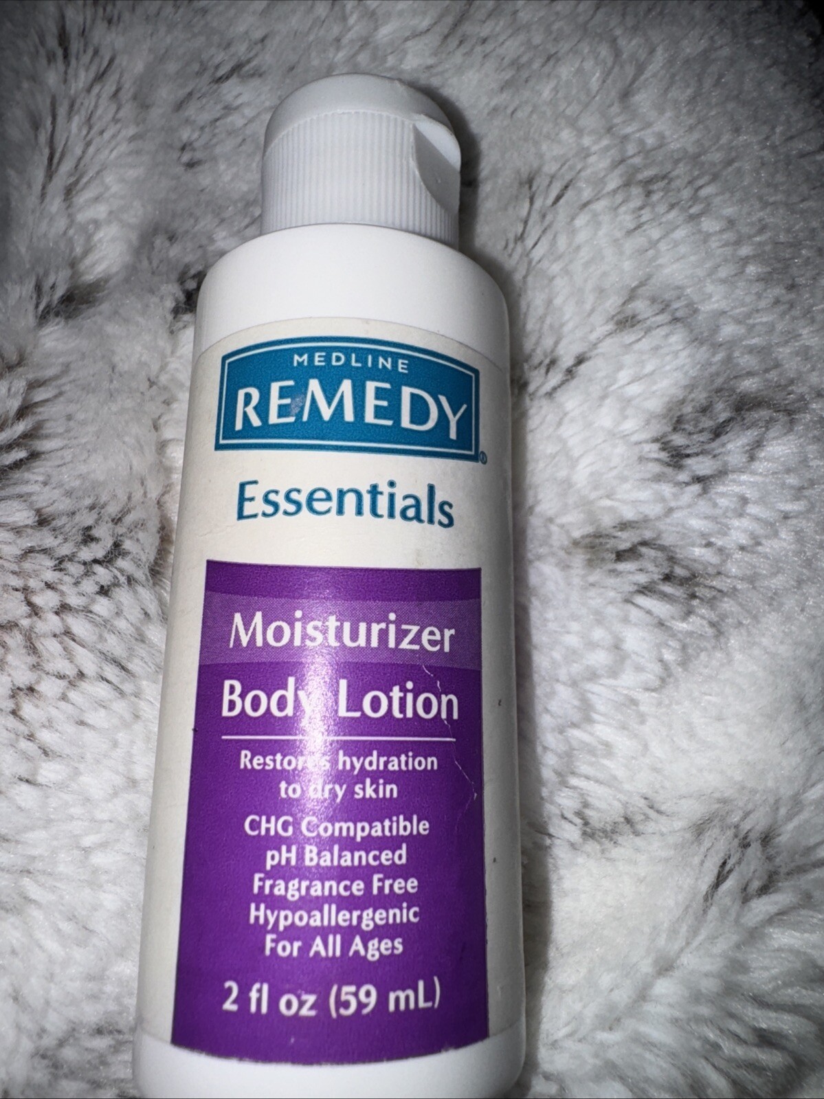 MEDLINE Remedy Essentials Moisturizing Body Lotion,White, 2 Oz