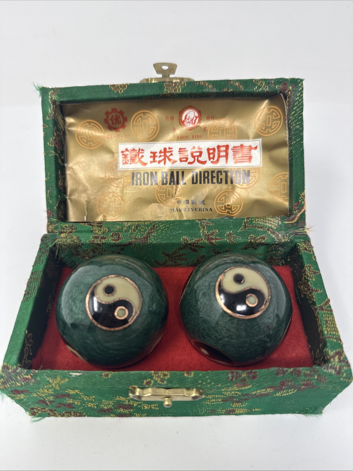 Baoding Iron Chime Balls Ying Yang Relaxation Therapy Health Stress Relief
