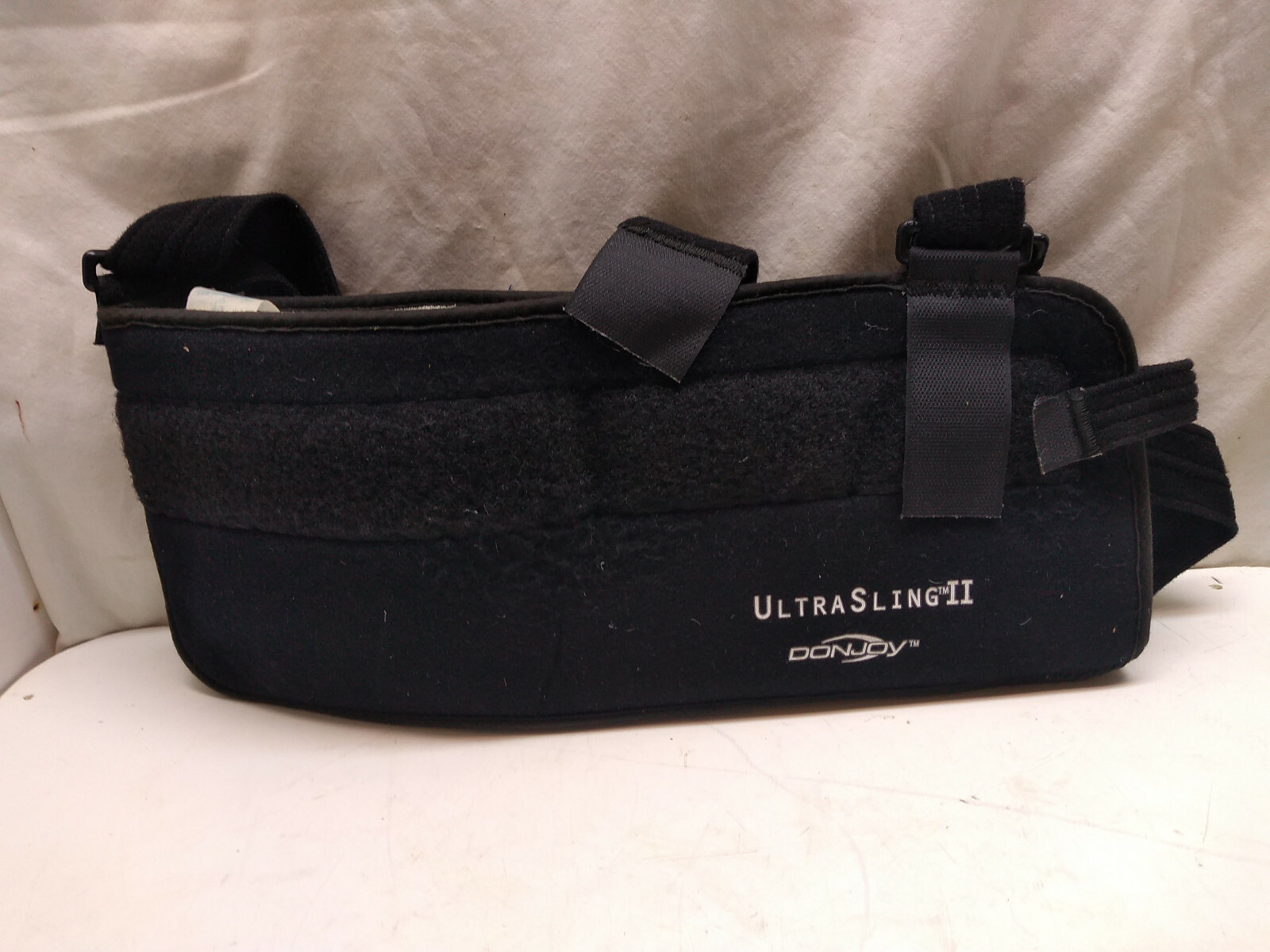 DonJoy Ultra SlingII Black Shoulder Brace Elbow Support Medium