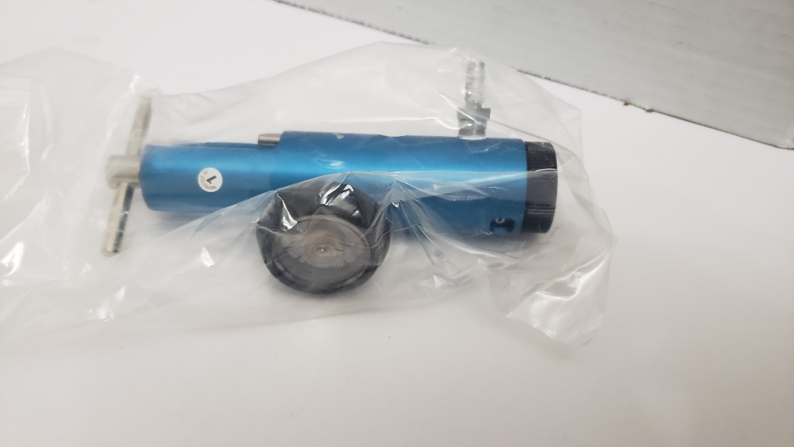 MEDLINE Oxygen O2 Tank Regulator HCSB8704 Blue