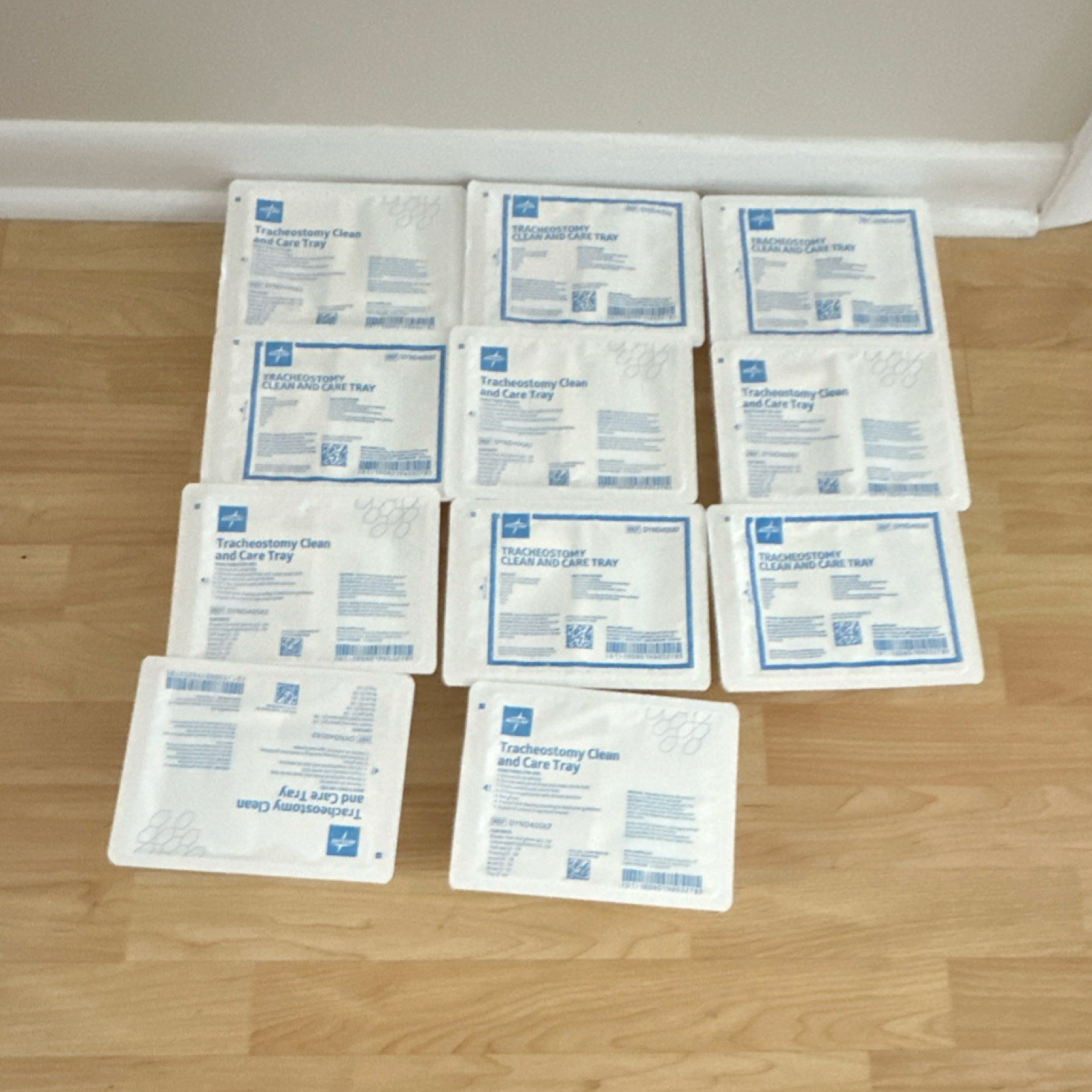 Medline Sterile Tracheostomy Clean & Care Tray White DYND40582