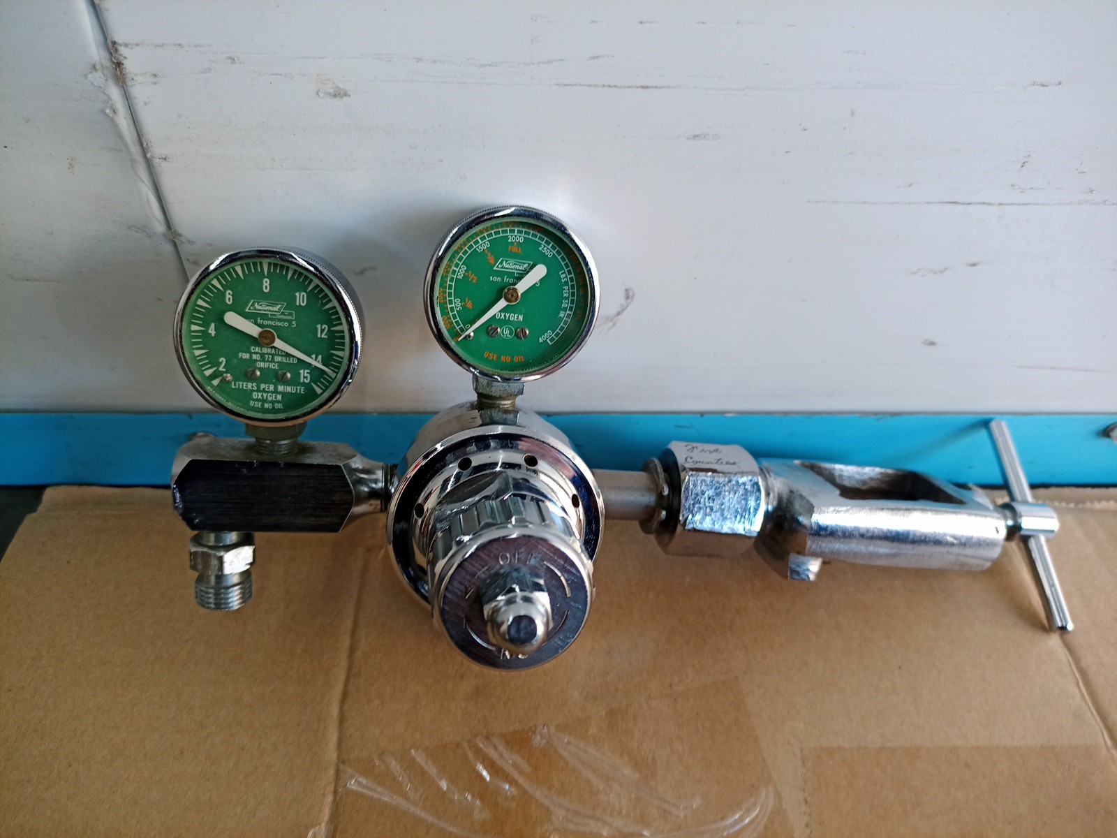 National Oxygen Therapy Regulator Model No.704