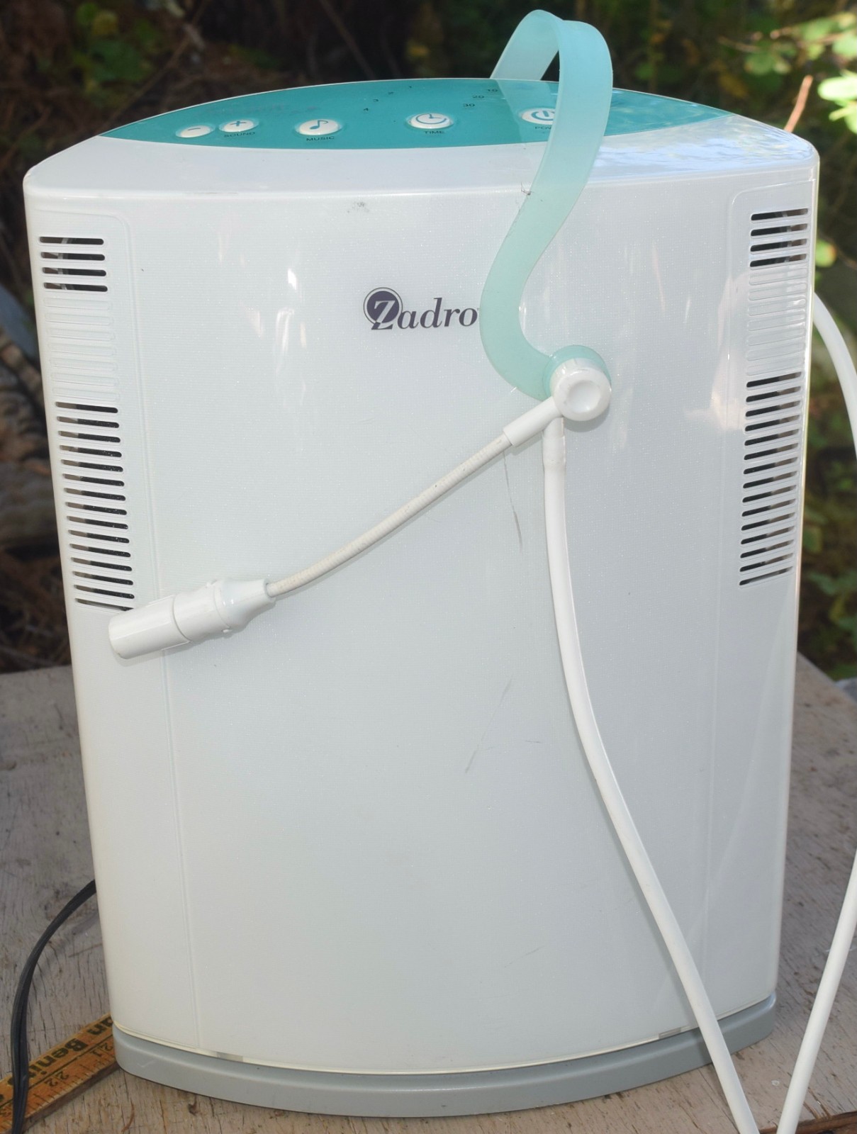 Zadro KR-712 Personal Oxygen Bar Machine Relaxation Timer Music White