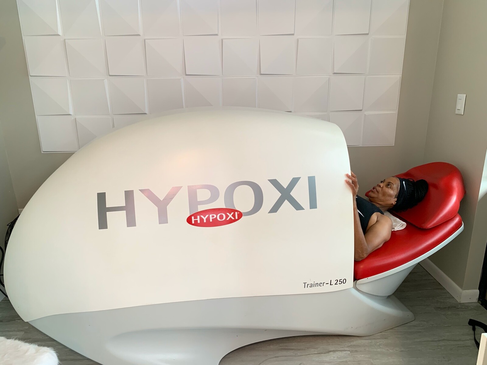 Hypoxi L250 Body Sculpting + Cellulite Pod Machine – Weightlossl/MedSpa/Gym