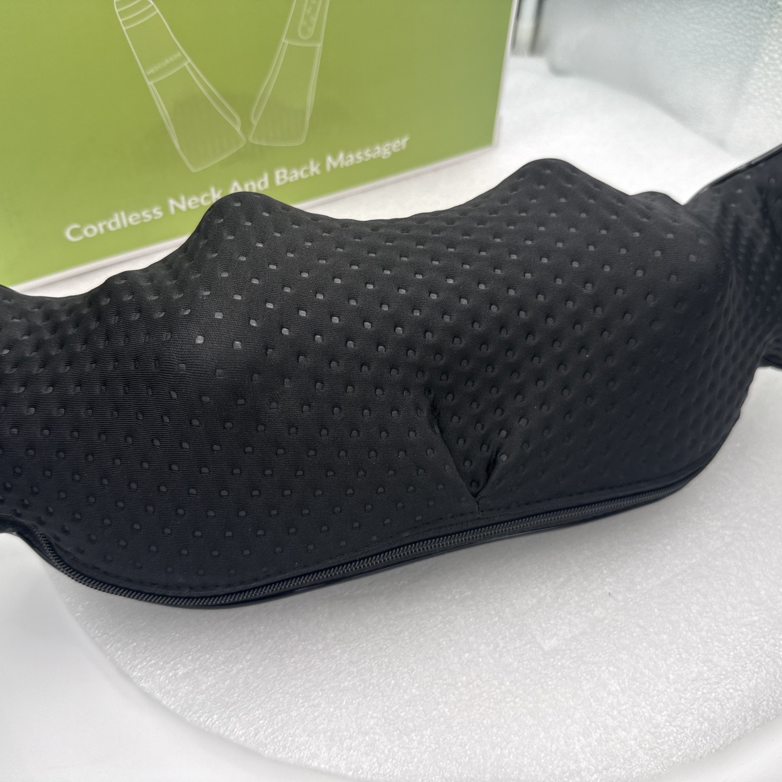 Medcursor Neck Rechargeable Massager with Heat for Pain Relief Deep Tissue