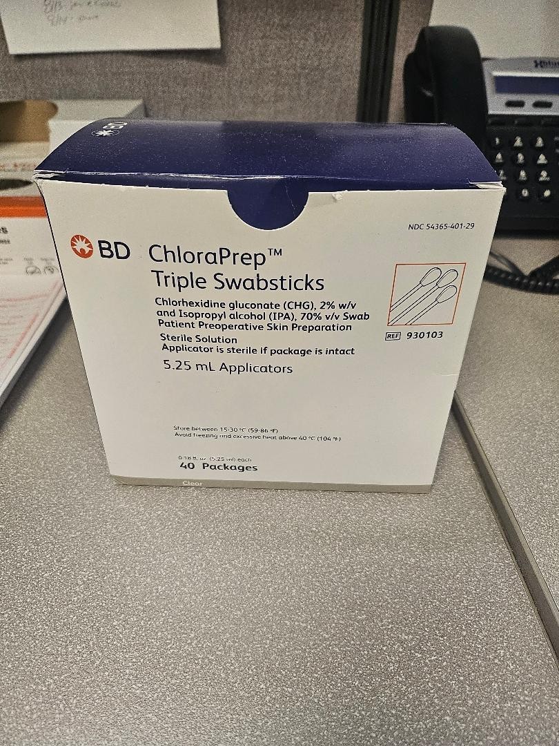 BD Chloraprep 40/Bx Triple Swabsticks 5.25ml Applicators 930103 – Exp 03/2028