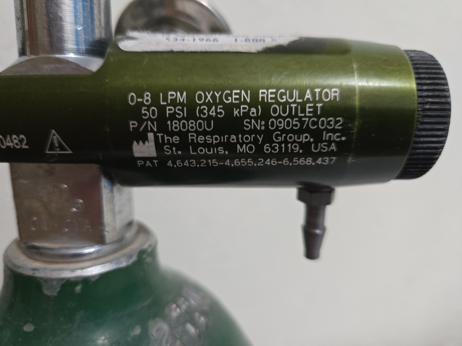 Medical Oxygen Tank Cylinder Size C M9 248 Liters UN1072 EMPTY w/ regulator