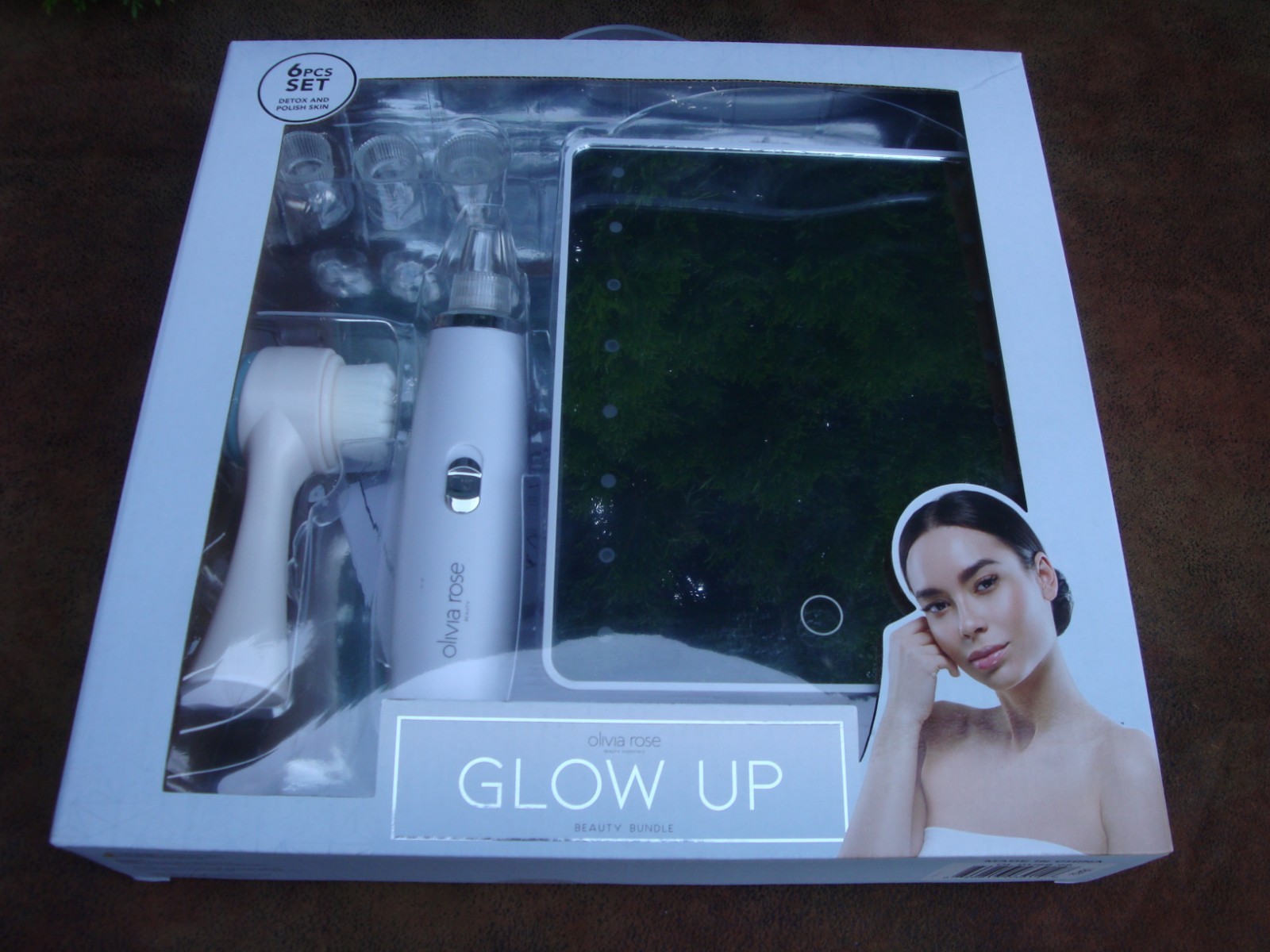 Olivia Rose Glow Up Beauty Bundle Set New in Box 6-Piece Set Detox & Polish Skin
