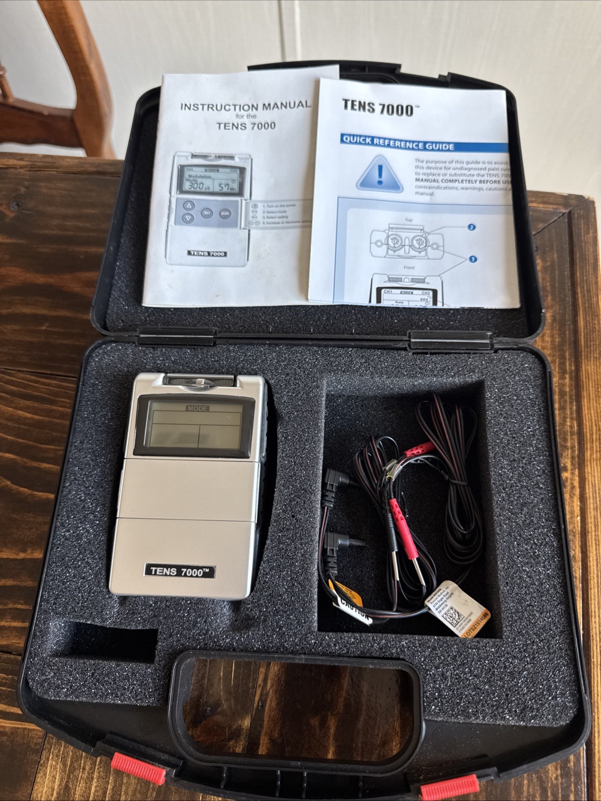 TENS 7000 Dual Channel Pain Relief Unit w/ Case, Leads & Manual