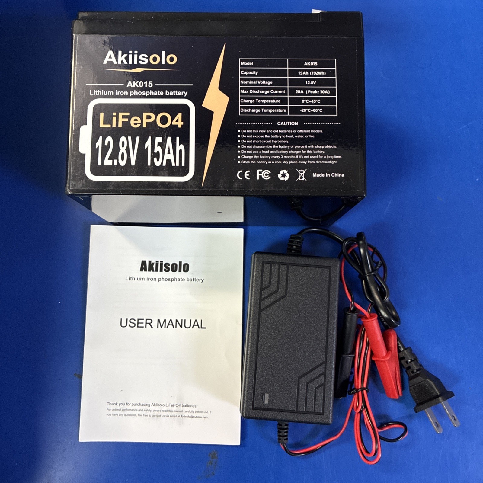12V 15Ah Lithium LiFePO4 Deep Cycle Rechargeable Battery w Charger 8000 Cycles